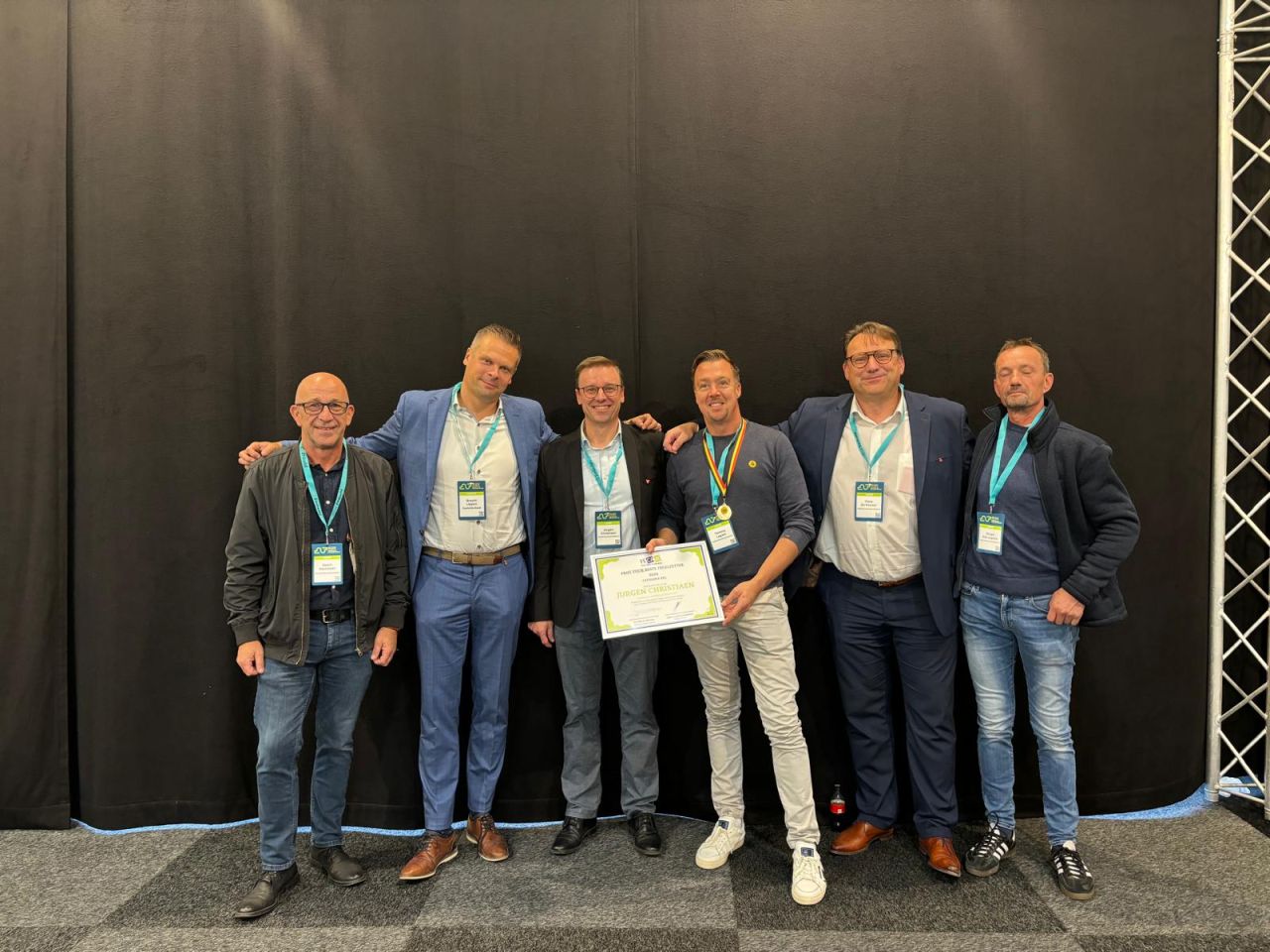 Winnaar Fecamo Award 2024 - Beste Tegelzetter XXL tegels!