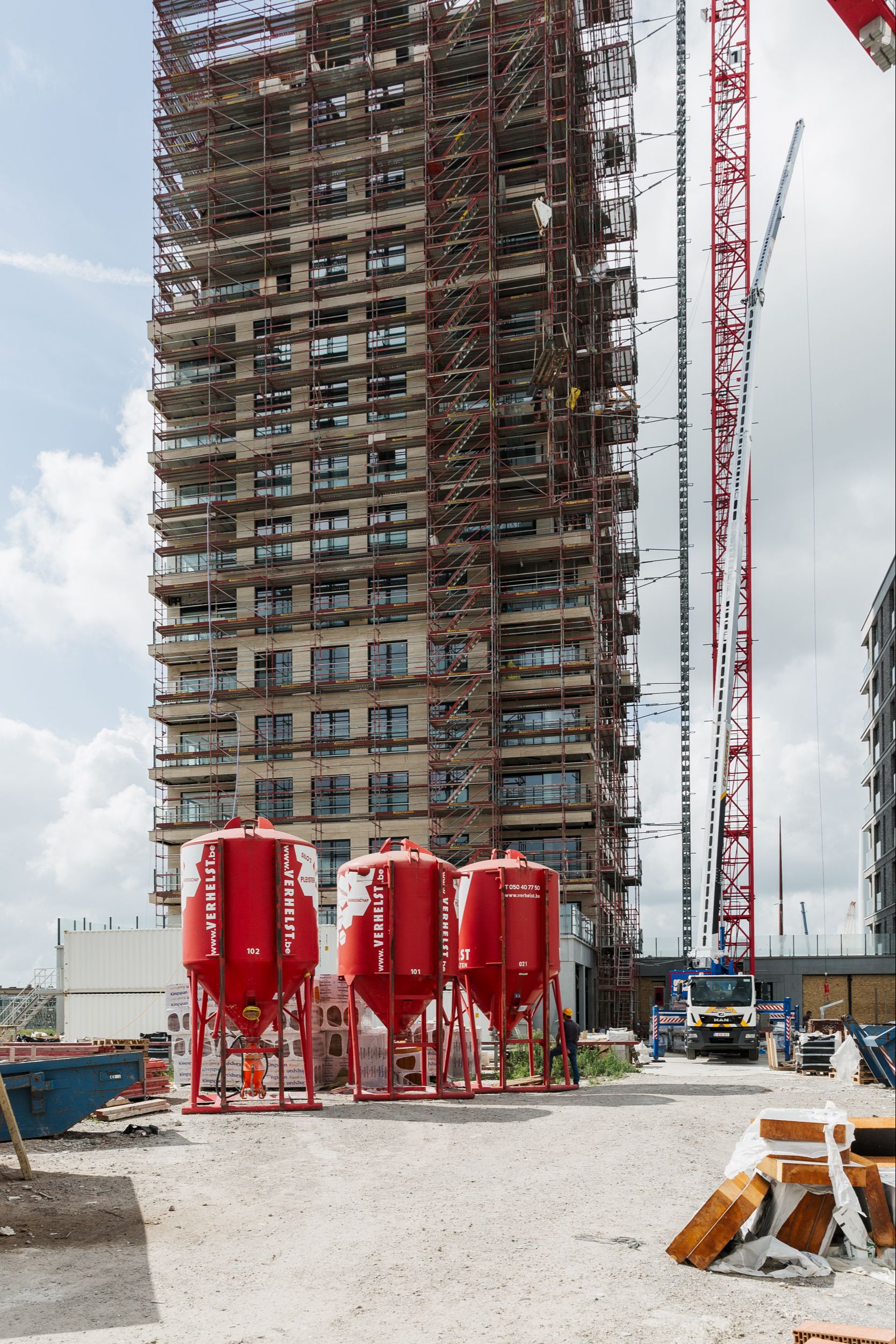 V-pleistersilo op de werf