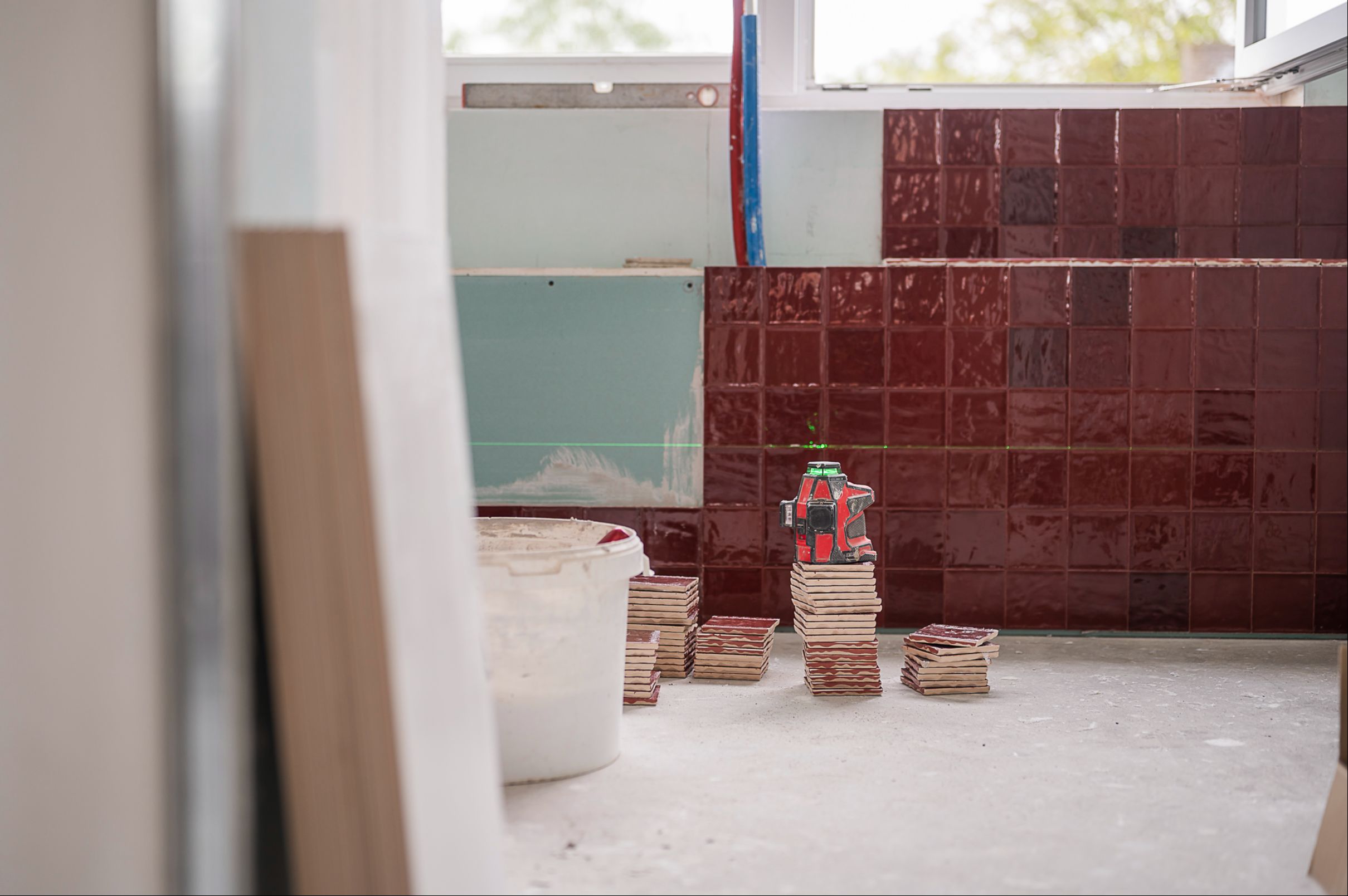 Een vloer plaatsen: kan ik dat zelf?