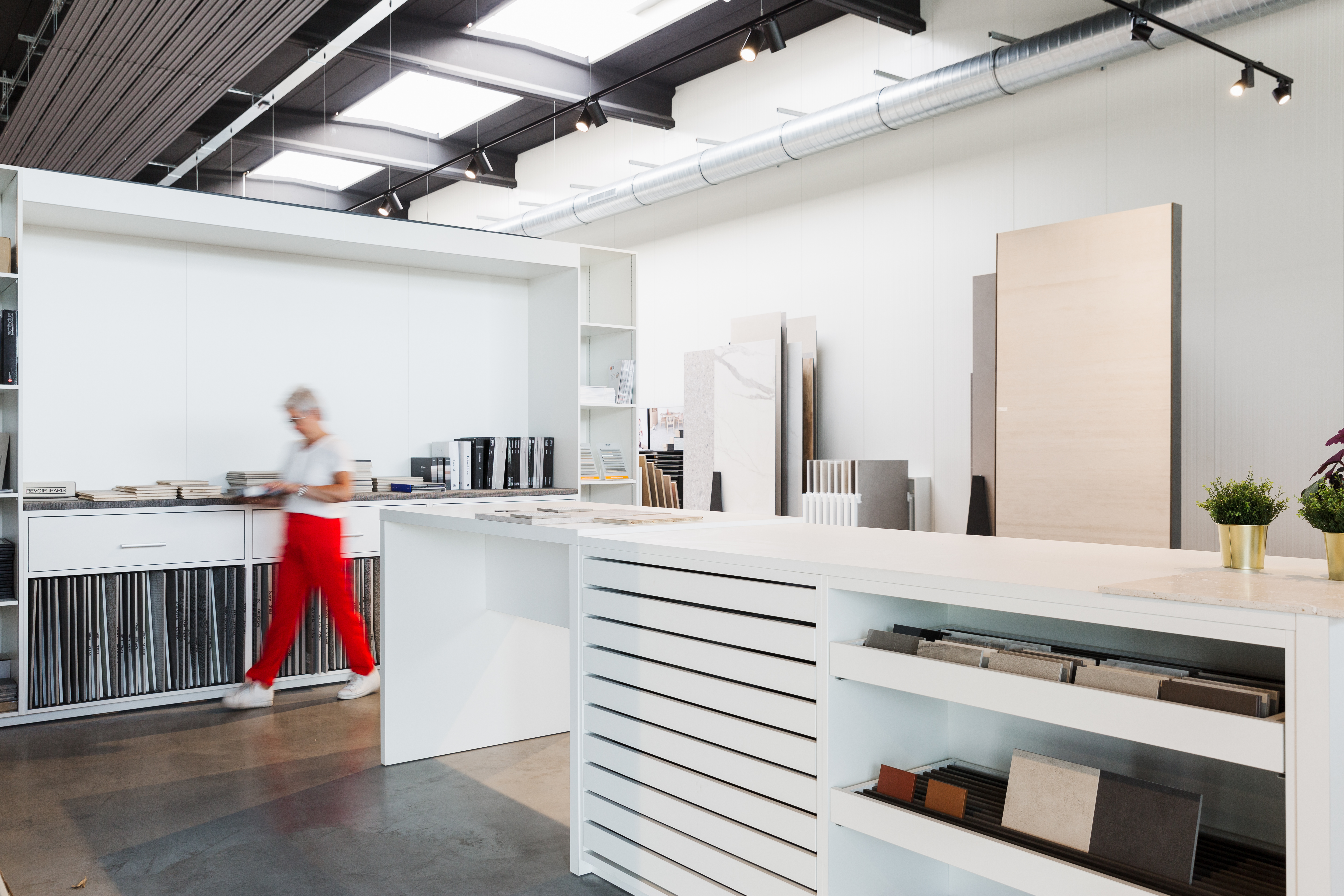 verhelst kuurne tegel toonzaal