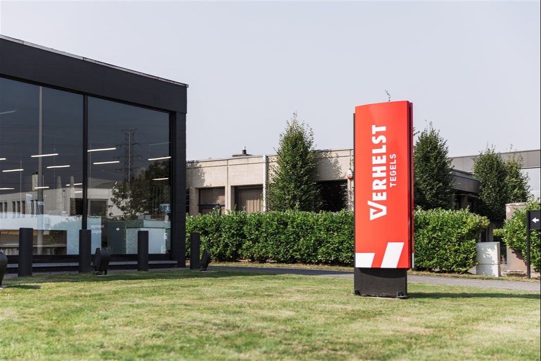 Tegel toonzaal Verhelst Brugge